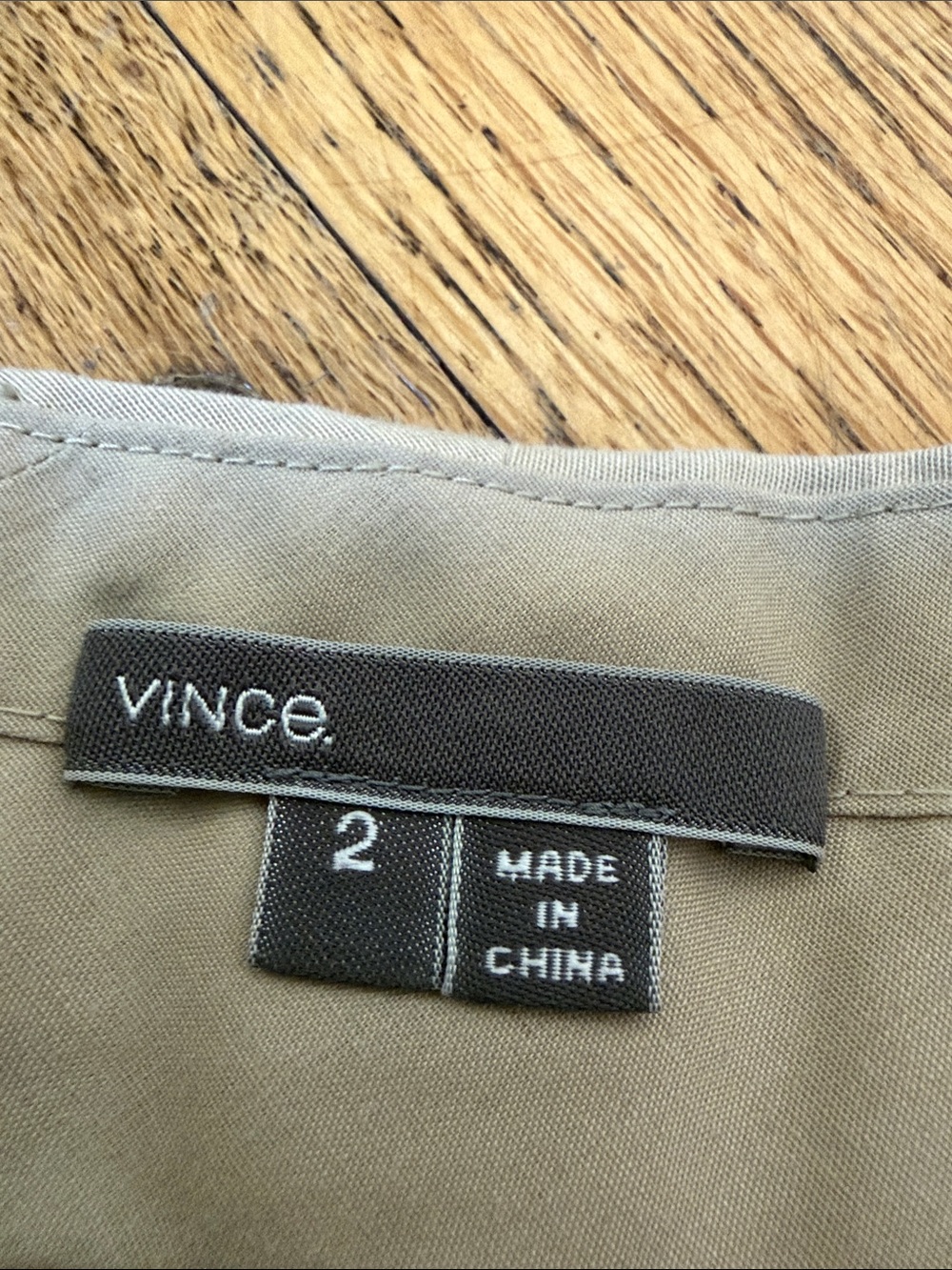 Vince sz 2 100% cotton beige long walking Bermuda shorts - Picture 5 of 8